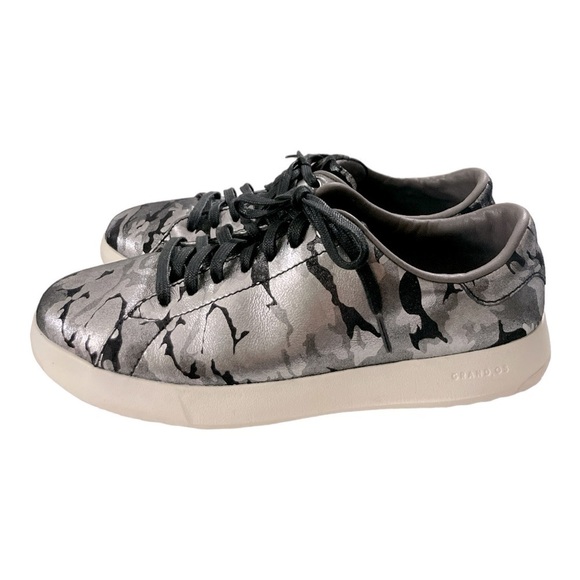 Women Cole Haan Grandpro Metallic Camo
Sneakers Size 9.5 - Picture 1 of 11